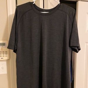 Lululemon Men’s Tshirt